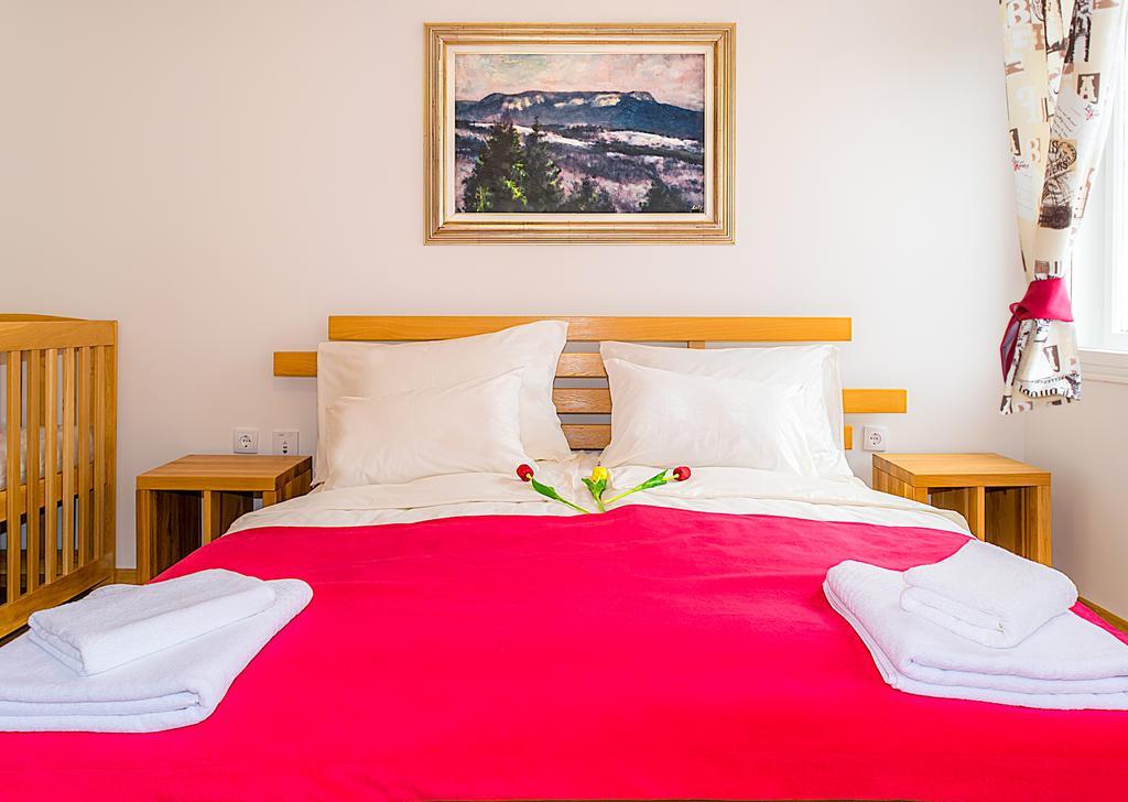 Motel Vila Andrea サラエヴォ エクステリア 写真