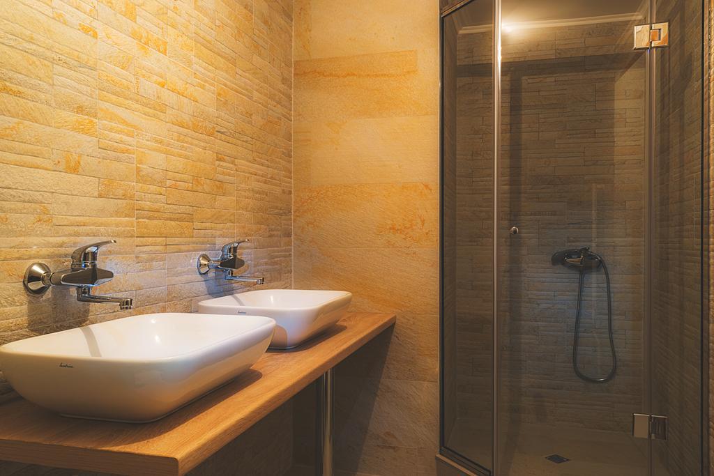 Motel Vila Andrea サラエヴォ エクステリア 写真