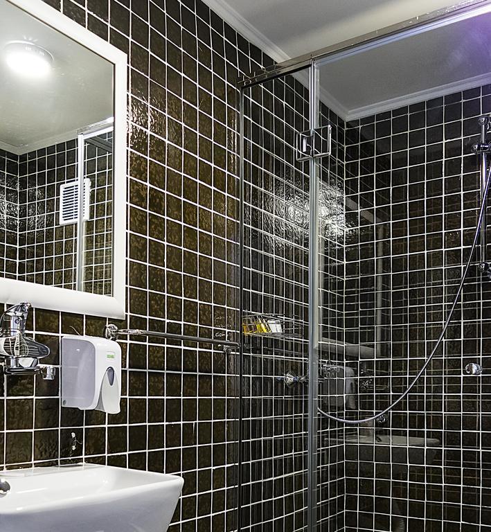 Motel Vila Andrea サラエヴォ エクステリア 写真