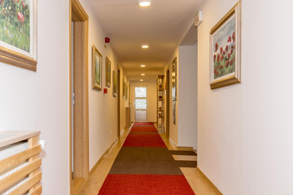 Motel Vila Andrea サラエヴォ エクステリア 写真